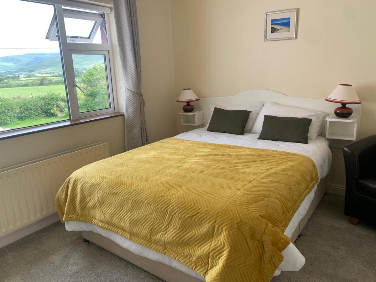 Bed and Breakfast Brownes Emlagh East Exterior foto
